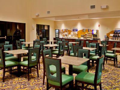 Express Orlando-ocoee East By Ihg Hotel 3*