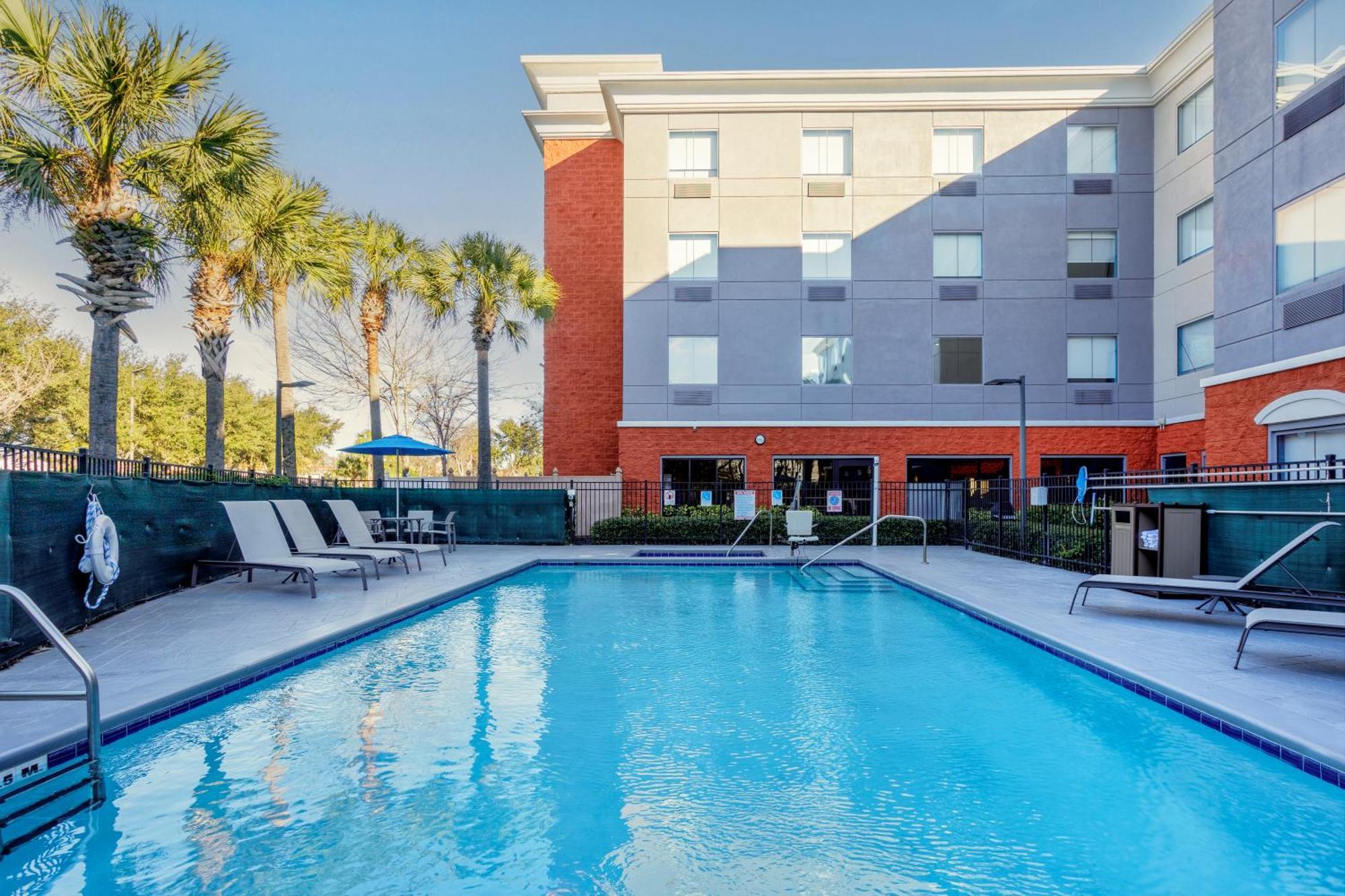 Express Orlando-ocoee East By Ihg